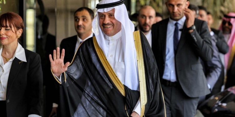 مقبوضہ فلسطین میں سعودی وفد کی آمد