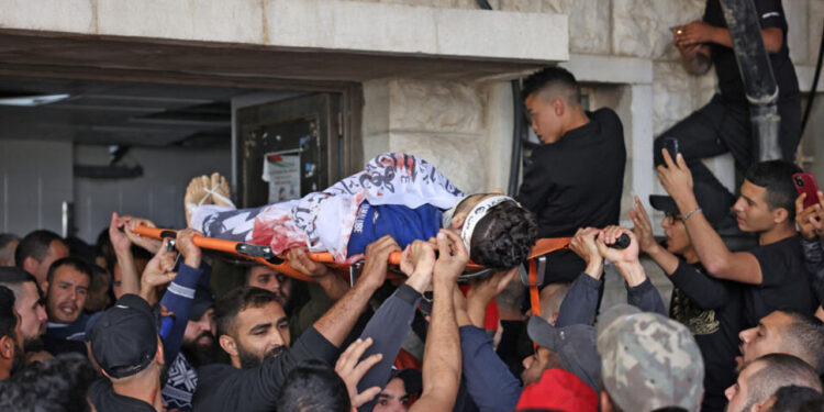 صیہونی فوج کی دہشتگردی جاری، تازہ حملوں میں چار فلسطینی شہید، 41 زخمی