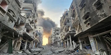 غزہ پر صیہونی درندگی کا 14 واں روز، بچوں اور خواتین سمیت شہداء کی تعداد 3،900  ہوگئی