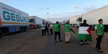 فلسطینیوں کے خلاف صیہونی بدمعاشی جاری، غزہ میں امداد  داخل ہونے کی منتظر