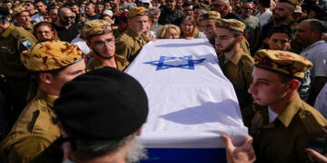 صیہونی ریاست کی تاریخ کا سب سے بڑا حملہ، 4 امریکیوں سمیت 700 سے زائد اسرائیلی جہنم واصل