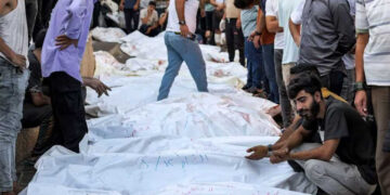 غزہ میں صیہونی فوج کا ہاتھوں قتل عام جاری، 614 بچوں 370 خواتین سمیت فلسطینی شہداء کی تعداد 2 ہزار ہوگئی