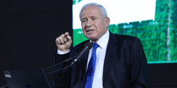 حماس نے ہم کو جانوروں کی طرح کاٹ ڈالا، صیہونی وزیر کا بیہودہ جھوٹ