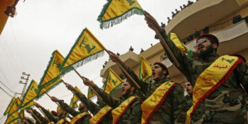 دنیا کی تمام فوج مل بھی جائے تب بھی غزہ کی حمایت سے دستبردار نہیں کراسکتی: حزب اللہ