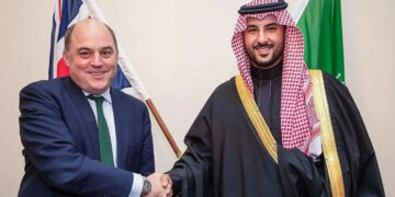 غزہ پر اسرائیلی جارحیت: سعودی وزیر دفاع کا فرانسیسی ہم منصب سے رابطہ