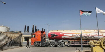 ایندھن کے چھ ٹرک غزہ میں داخل ہونے کی اطلاعات