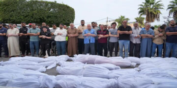 غزہ: اسرائیلی دہشتگردی جاری، شہداء کی تعداد 10800 سے تجاوز کر گئی