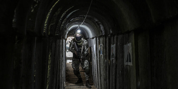 حماس کی سرنگوں کو تباہ کرنا تنہا اسرائیل کے بس کی بات نہیں: اسرائیل