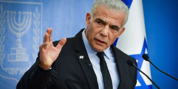 صیہونی ریاست اندرونی ٹوٹ پھوٹ کا شکار، اپوزیشن لیڈر نے وزیراعظم کو ملک کیلئے خطرہ قرار دے دیا