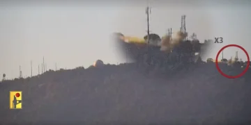 حزب اللہ کے حملے جاری: اسرائیل کا میرون اسٹریٹجک ایئربیس کو شدید نقصان کا اعتراف  