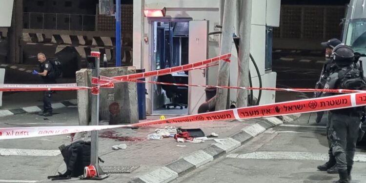 مقبوضہ بیت المقدس میں حملہ: تین صیہونی آباد کار ہلاک چھ زخمی