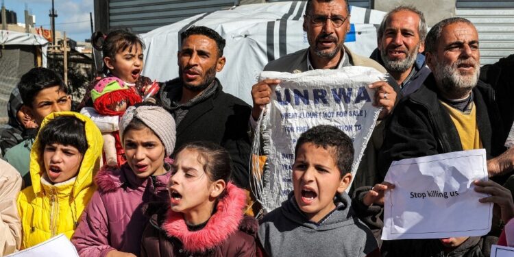 اسرائیل کے الزامات جھوٹ ہیں: آئر لینڈ نے (UNRWA) کی امداد بحال کردی