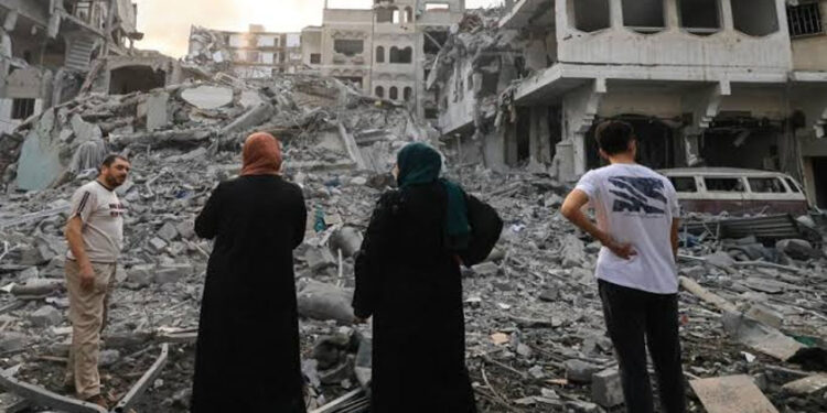 غزہ پر اسرائیلی جارحیت رکنے کے بعد بھی 8 ہزار فلسطینی جاں بحق ہوسکتے ہیں: رپورٹ