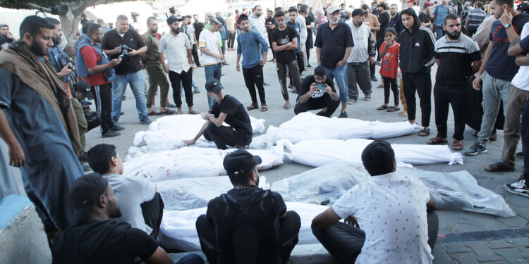 غزہ پر صیہونی دہشتگردی جاری: 24 گھنٹوں میں مزید 107 فلسطینی شہید 176 زخمی