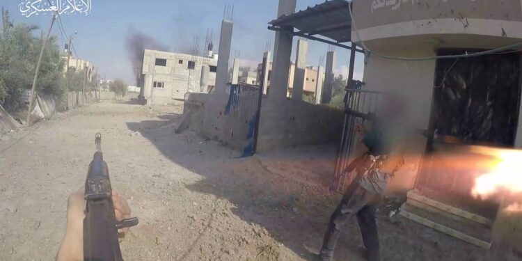 فلسطینی جانباز صیہونی دشمن کے ساتھ جھڑپوں میں مصروف ہیں: القسام بریگیڈ