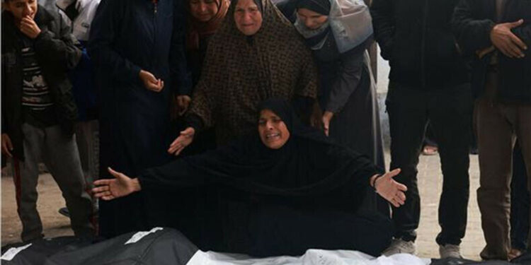 اسرائیل کےلئے نئی امریکی امداد ہمارے لوگوں کے قتل کا لائسنس ہے، حماس کی مذمت