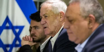 صیہونی ریاست زوال کا شکار: جنگی کونسل کے دو وزراء بینی گینٹز اور آئزن کوٹ مستعفی