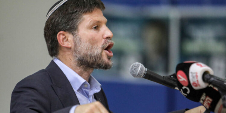 جوحال غزہ کا کیا ہے وہی حال مغربی کنارے کا ہونا چاہئے: صیہونی وزیر خزانہ کی بے شرمی