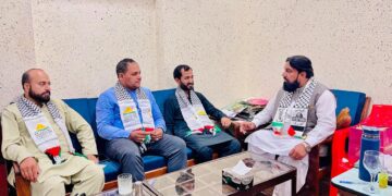 امریکی و برطانوی حکومتیں اسرائیل کو ڈوبنے سے نہیں بچا سکتیں: مفتی گلزار نعیمی