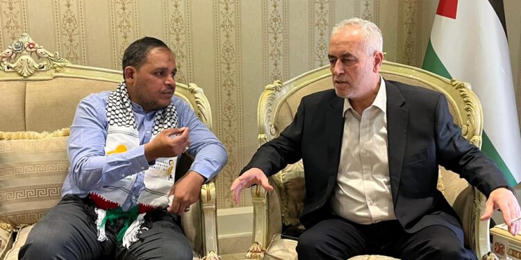 فلسطینی عوام پوری امت اور انسانیت کی جنگ لڑ رہے ہیں