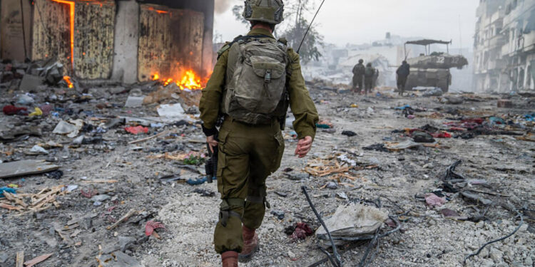 مزاحمت کاروں کا خوف: صیہونی فوجیوں نے غزہ جانے سے انکار کردیا