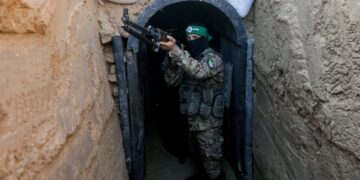 غزہ میں طاقت سے یرغمالیوں کی رہائی ناممکن ہے: صیہونی فوج کا اعتراف