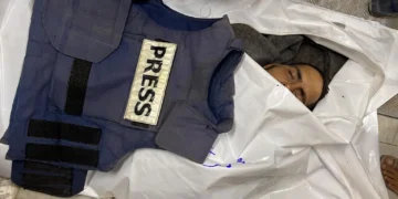 غزہ: صیہونی دہشتگردی میں ایک اور صحافی شہید، مجموعی تعداد 166ہوگئی