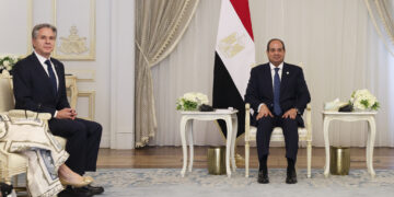 انٹونی بلنکن کی مصری صدر سے ملاقات : مصر نے سرحد پر اسرائیلی موجود گی مسترد کردی