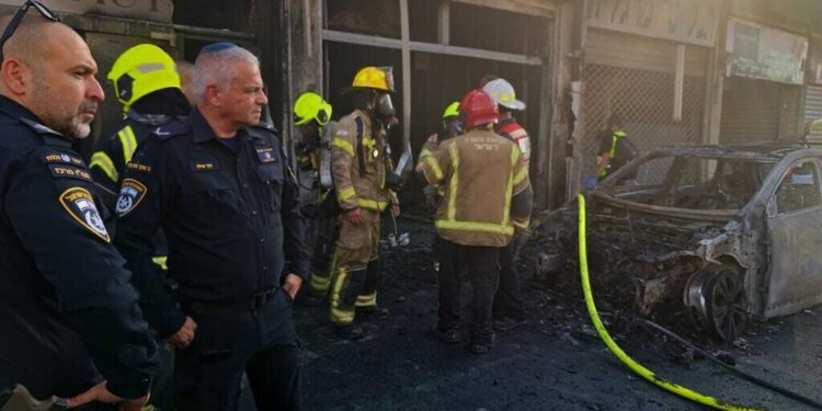 رام اللہ میں کار بم دھماکہ 4 اسرائیلی ہلاک 8 زخمی