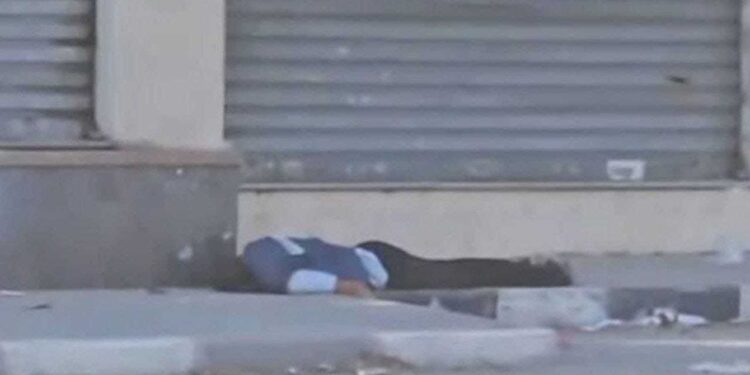 غزہ: صیہونی فوج کی دہشتگردی میں شہید صحافیوں کی تعداد 176 ہوگئی