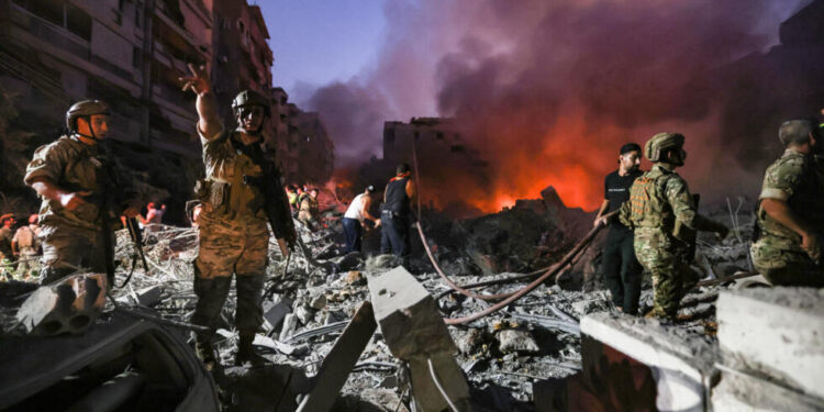 صیہونی فوج کے بیروت میں رہائشی علاقوں پر حملے جاری