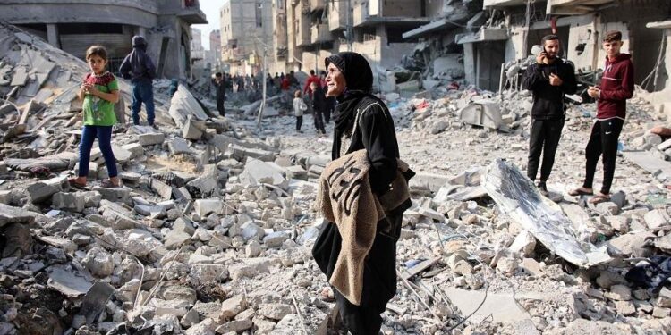 غزہ : اسرائیلی دہشتگردی سے 8 ارب ڈالر کا نقصان ہوا