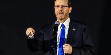 صیہونی صدر کی نیتن یاہو سے حماس کے ساتھ مذاکرات کو جلد مکمل کرنے کی اپیل