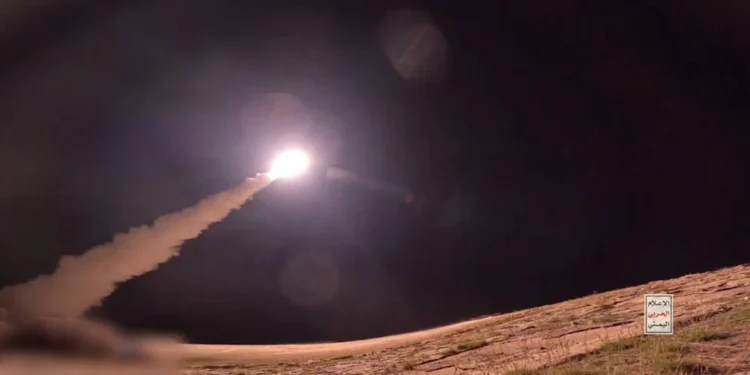 مسلسل دوسری رات، یمنی بیلسٹک میزائلوں نے اسرائیل کو ہلا کر رکھ دیا، 9 صیہونی زخمی