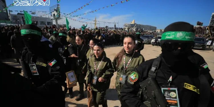 اسرائیل حماس کی فوجی پریڈ روکنے میں ناکام رہا، سابق شاباک سربراہ