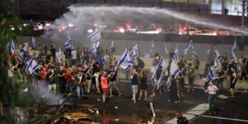 اسرائیل 77 سال بعد داخلی جنگ کے باعث تباہی کی راہ پر