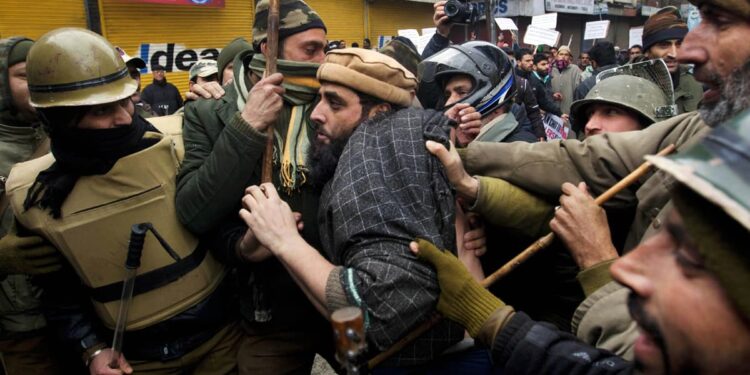 مسئلہ کشمیر کا حل امریکہ اور برطانیہ میں نہیں کشمیری عوام کی مزاحمت سے ہو گا، صابر ابو مریم