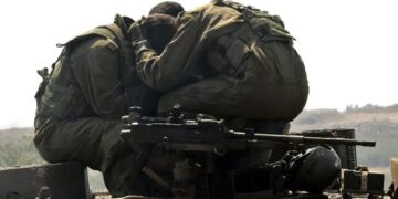 غزہ: کرین گرنے سے دو اسرائیلی فوجی ہلاک آٹھ زخمی