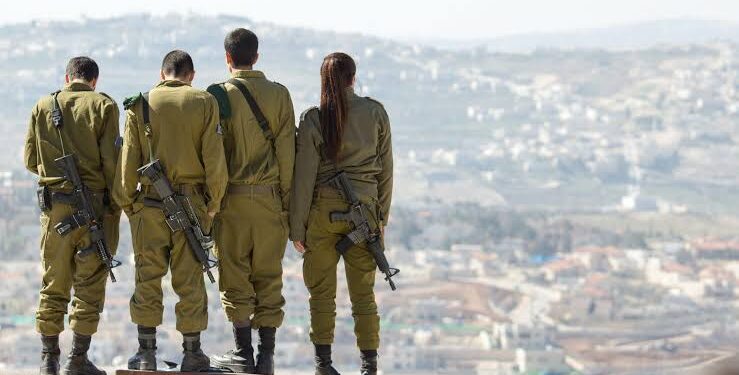 ہم ایسی فوج پر کروڑوں خرچ کر رہے ہیں جو اپنی سرحدوں کا دفاع نہیں کر سکتی: اسرائیلی میڈیا