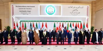 قاہرہ میں عرب ہنگامی سربراہی اجلاس: غزہ کی تعمیر نو کے لیے مصری منصوبے کی منظوری