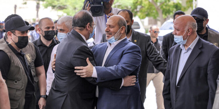 صیہونی ریاست کی قاہرہ میں ناکام چالیں، جنگ بندی کے نام پر حماس پر دباؤ کی کوشش