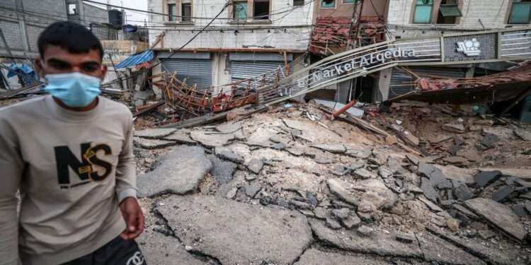 غزہ: اسرائیل کی دہشتگردی جاری: بمباری سے ایک اور اسپتال تباہ، زخمی اور مریض بے یارومدد گار