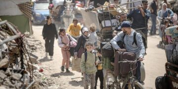 صیہونی دہشتگردی اور عالمی خاموشی: غزہ میں 90 فیصد سے زائد شہری بے گھرہیں، اقوام متحدہ کا انتباہ