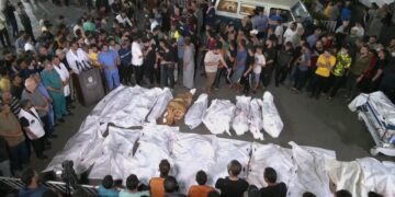 غزہ پر  صیہونی دہشتگردی جاری:24 گھنٹوں میں خواتین اور بچوں سمیت 136 فلسطینی شہید، ہزاروں زخمی