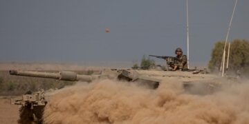 غزہ پر اسرائیلی جارحیت میں مزید شدت کا فیصلہ: پٹی قحط کے سنگین مرحلے میں داخل