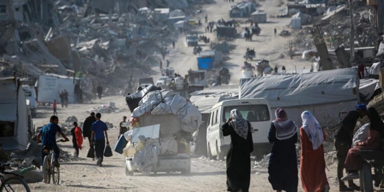 غزہ میں انسانیت دم توڑ رہی ہے: اسرائیل نے امداد بند کر کے ظلم کی نئی حدیں پار کر لیں