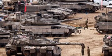 غزہ پر شدید بمباری: صیہونی ریاست کی بڑے زمینی حملے کی تیاری