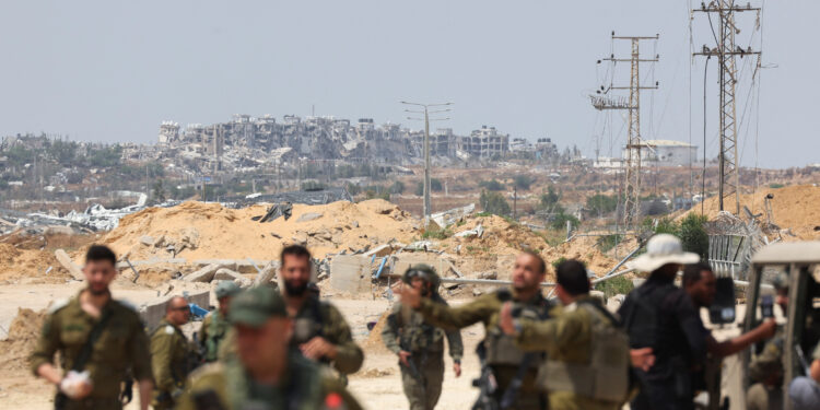 نیتن یاہو کا غزہ پر مکمل قبضے کا عندیہ: حماس کی زیر حراست اسرائیلیوں کے خاندانوں کی تشویش