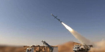 اسرائیل کے بن گوریون ایئرپورٹ پر یمن کے 24 گھنٹوں میں دو سپرسانک میزائلوں کے حملے، فضائی آپریشن معطل