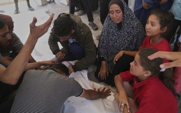 غزہ: امدادی کارروائیوں میں تین سو سے زائد شہادتیں